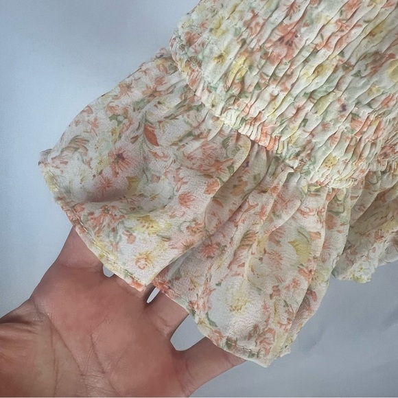 Mable Lyssi Floral cottagecore Smocked Spaghetti Strap Mini
Dress M  Cream - Picture 6 of 16